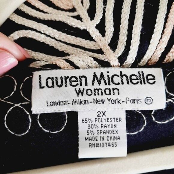 LAUREN MICHELLE Woman Plus Stretchy Knit Ribbon Metallic Embroidery Top sz: 2X - Picture 7 of 8